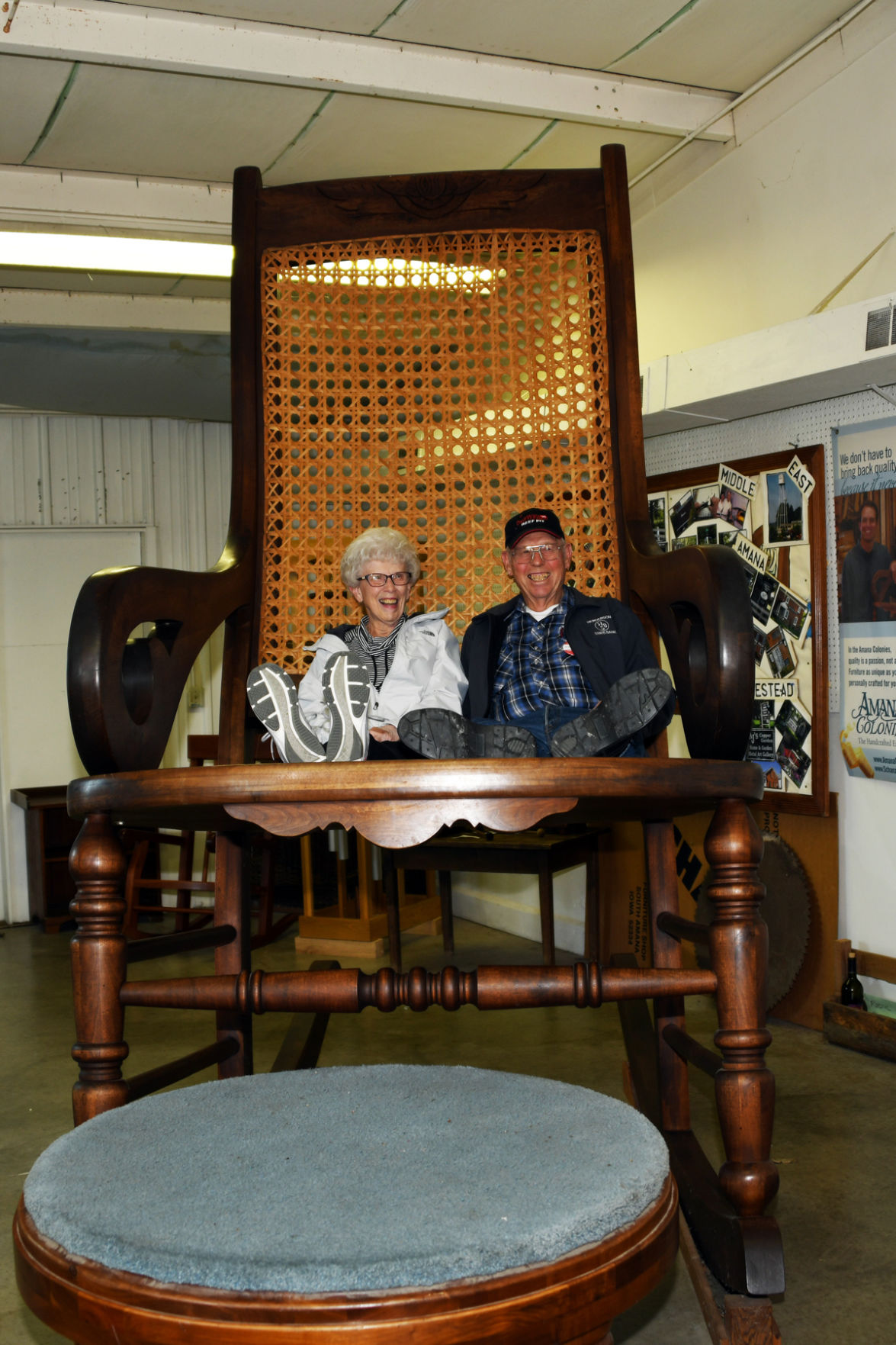 013 Darlene and Arvid Janzen.JPG